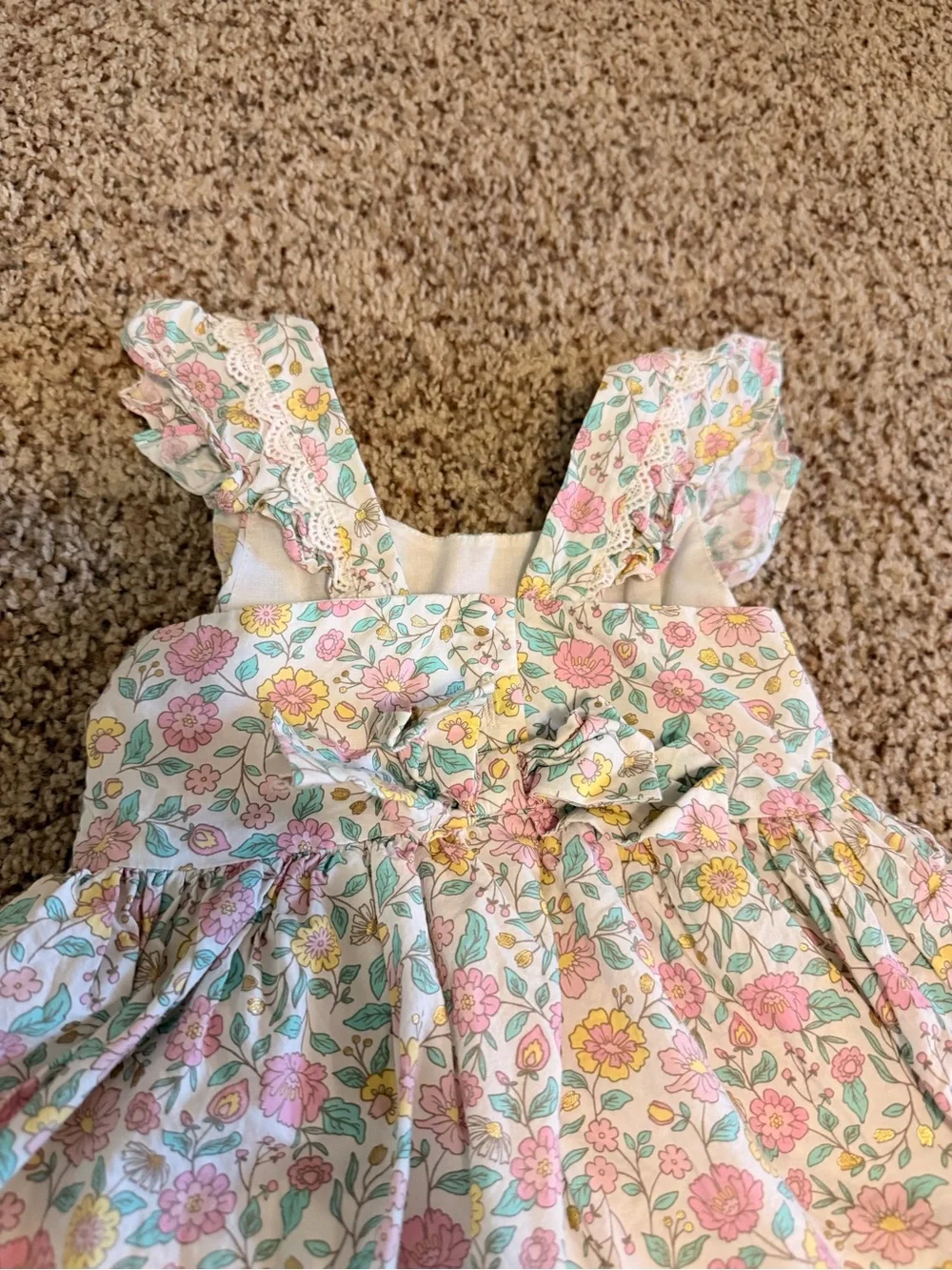 cupcakes & cashmere lightweight floral